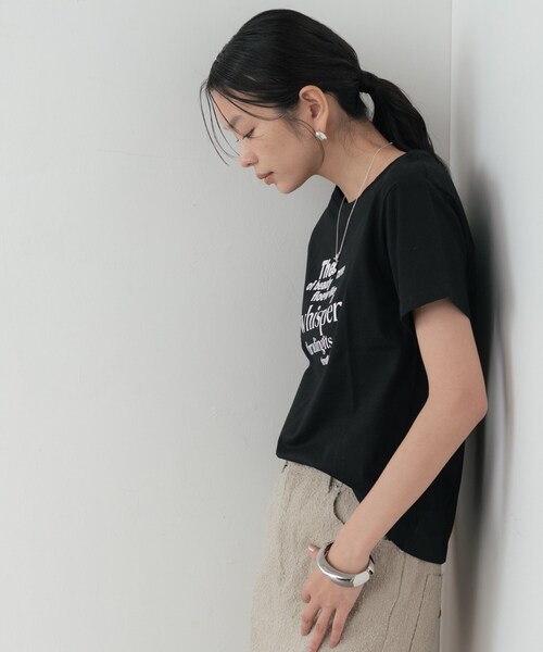 GALLEST(ギャレスト)の「メッセージプリントクルーネックTシャツ(Tシャツ/カットソー・レディース・サックスブルー/オリーブ/ブラック/ホワイト・38)」の17枚目の写真