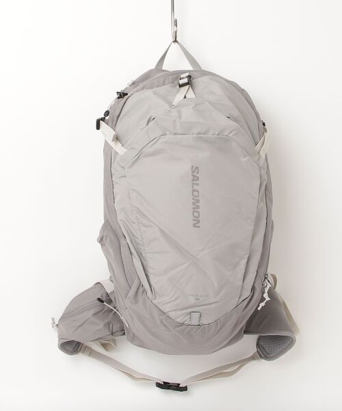 SALOMON(サロモン)の「【SALOMON】TRAILBLAZER 30/サロモン トレイルブレイザー30L バックパック(バックパック/リュック・メンズ・ブラック/グレー・FREE)」の2枚目の写真