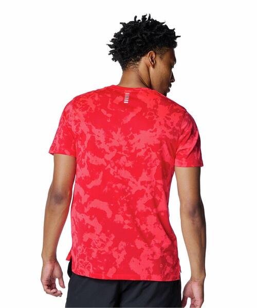 UNDER ARMOUR(アンダーアーマー)の「UAローンチ プリント ショートスリーブ Tシャツ(ランニング/メンズ)(Tシャツ/カットソー・メンズ・レッド系・XL/M/2XL/S/L)」の2枚目の写真