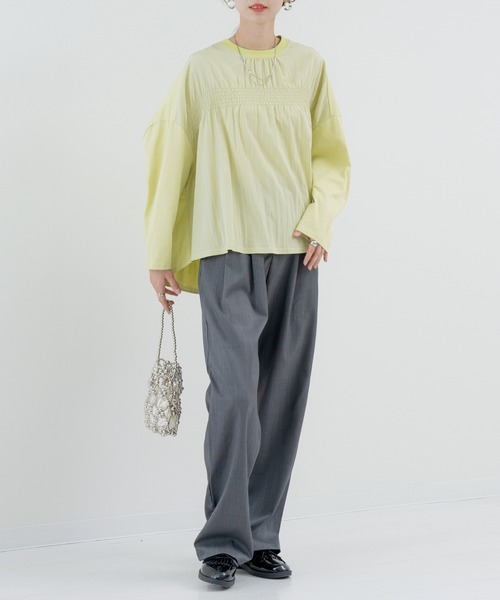 refinedworks(リファインドワークス)の「【refinedworks】異素材 切替デザインが 魅力の シャーリングプルオーバー!(Tシャツ/カットソー・レディース・チャコールグレー/イエロー・FREE)」の18枚目の写真