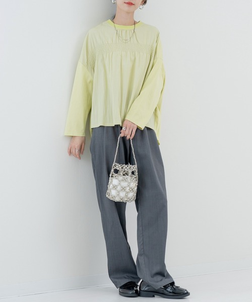 refinedworks(リファインドワークス)の「【refinedworks】異素材 切替デザインが 魅力の シャーリングプルオーバー!(Tシャツ/カットソー・レディース・チャコールグレー/イエロー・FREE)」の20枚目の写真