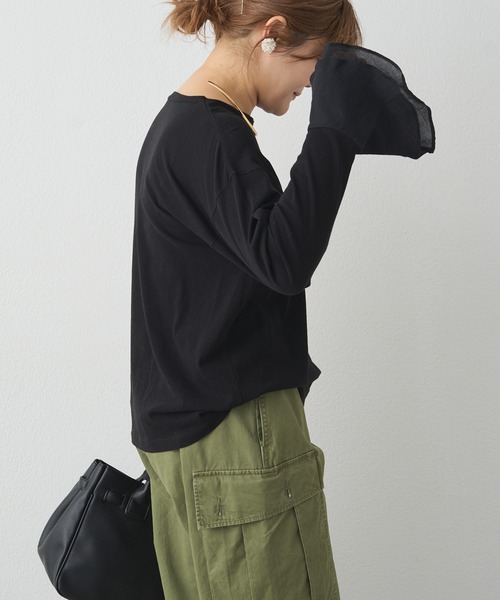 PUAL CE CIN（ピュアルセシン）の「布帛袖フレアカットソー（Tシャツ/カットソー・レディース・ブラック/オフホワイト・FREE）」の14枚目の写真