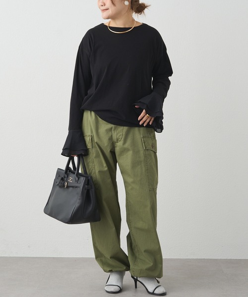 PUAL CE CIN（ピュアルセシン）の「布帛袖フレアカットソー（Tシャツ/カットソー・レディース・ブラック/オフホワイト・FREE）」の16枚目の写真