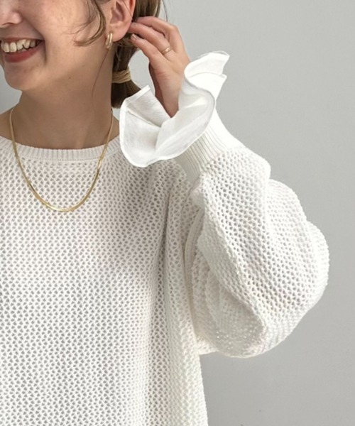 PUAL CE CIN（ピュアルセシン）の「布帛袖フレアカットソー（Tシャツ/カットソー・レディース・ブラック/オフホワイト・FREE）」の5枚目の写真