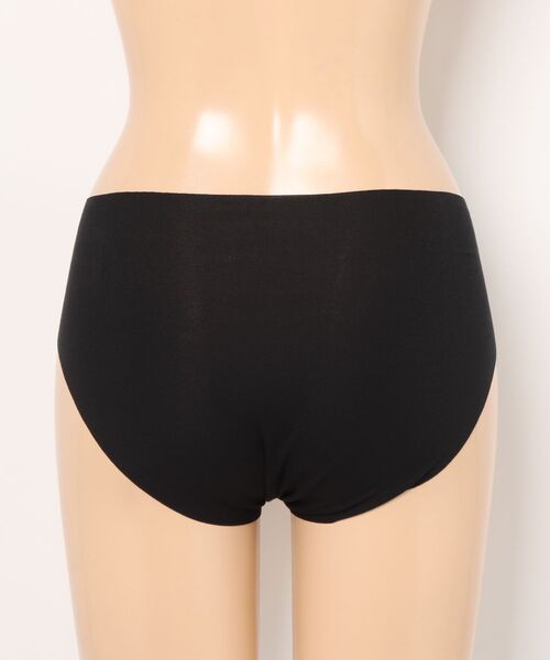 adidas(アディダス)の「adidas/アディダス スポーツブラ ハーフショーツ 完全無縫製でチクチクしにくい(ショーツ・レディース・ブラック/ブルー系その他/ブラウン系その他・MEDIUM/LARGE/X-LARGE)」の20枚目の写真