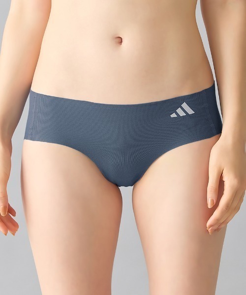 adidas(アディダス)の「adidas/アディダス スポーツブラ ハーフショーツ 完全無縫製でチクチクしにくい(ショーツ・レディース・ブラック/ブルー系その他/ブラウン系その他・MEDIUM/LARGE/X-LARGE)」の3枚目の写真