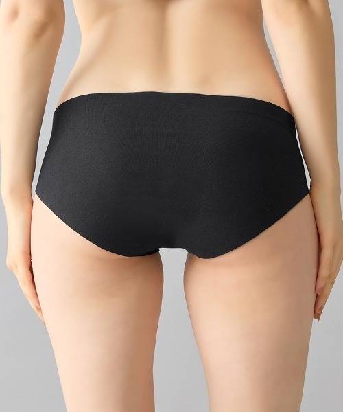 adidas(アディダス)の「adidas/アディダス スポーツブラ ハーフショーツ 完全無縫製でチクチクしにくい(ショーツ・レディース・ブラック/ブルー系その他/ブラウン系その他・MEDIUM/LARGE/X-LARGE)」の5枚目の写真