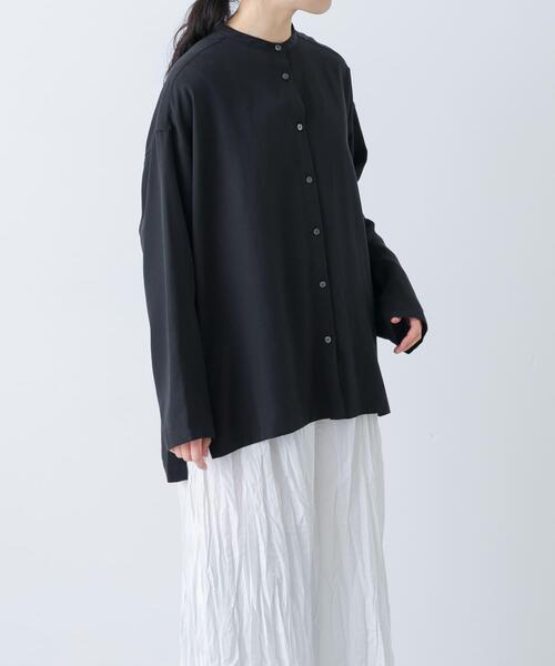 かぐれ（カグレ）の「レーヨンワイドシャツ（シャツ/ブラウス・レディース・ブラウン/ブラック・FREE）」の2枚目の写真