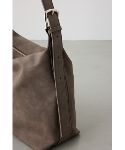 AZUL by moussy（アズールバイマウジー）の「2WAYトートバッグ（トートバッグ・レディース・キャメル/グレー/ブラック・FREE）」の8枚目の写真