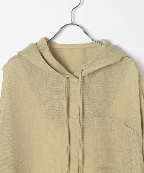 LEPSIM（レプシィム）の「メッシュフード長袖シャツ　639503（シャツ/ブラウス・レディース・ベージュ/ナチュラル/ブラック・FREE）」の5枚目の写真