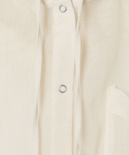 LEPSIM（レプシィム）の「メッシュフード長袖シャツ　639503（シャツ/ブラウス・レディース・ベージュ/ナチュラル/ブラック・FREE）」の11枚目の写真