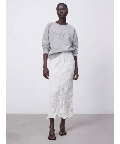 ACUD（アクド）の「Satin Wrinkle Skirt _Ivory（スカート・レディース・アイボリー・FREE）」の4枚目の写真