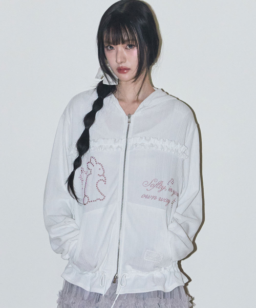 ILLIGO(イリゴ)の「クロシェラビットフードジップアップホワイト(パーカー・レディース・その他・OS)」の2枚目の写真