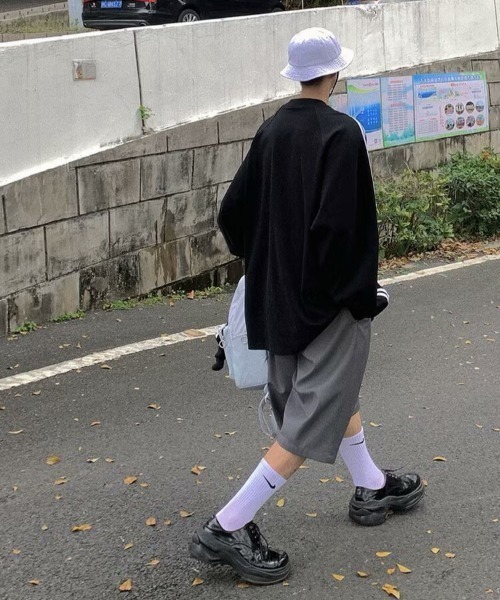 B.R.U(ブル)の「ダブルタックハーフパンツ(スラックス・メンズ・ブラック/グレー・LARGE/MEDIUM)」の11枚目の写真