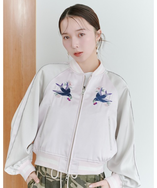 LILY BROWN（リリーブラウン）の「【LILY BROWN×KEITA MARUYAMA】yozakuraスカジャン(サテンリバーシブル)（ブルゾン・レディース・ネイビー/ピンク/カーキ・F）」の7枚目の写真