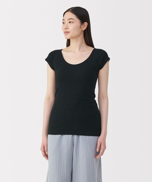 無印良品(ムジルシリョウヒン)の「婦人 フライス編みフレンチスリーブTシャツ(インナーウェア/肌着・レディース・ホワイト/グレー/ブラック・S/M/L/XL)」の2枚目の写真