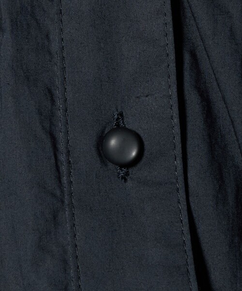 ATTISESSION（アティセッション）の「＜ATTISESSION＞コットン ギャザー ヨーク シャツ（シャツ/ブラウス・レディース・ネイビー/ホワイト・FREE）」の11枚目の写真