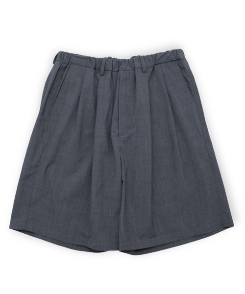 yoko sakamoto(ヨーコサカモト)の「【YOKO SAKAMOTO】 DOUBLE PLEATED WIDE EASY SHORTS(その他パンツ・メンズ・チャコールグレー・MEDIUM)」の2枚目の写真