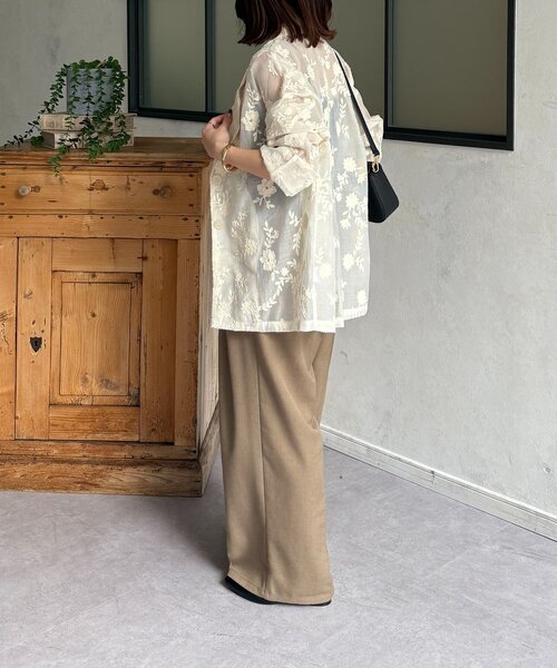 Thevon（ゼボン）の「花柄シアーテーラードジャケット（テーラードジャケット・レディース・アイボリー/ブラック・FREE）」の19枚目の写真