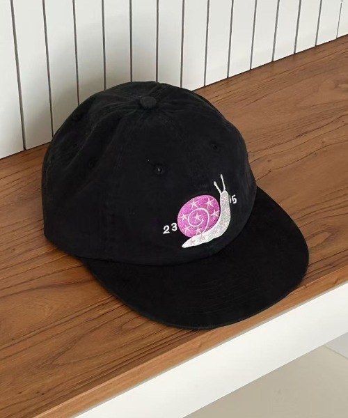 Vipoa(ヴィポア)の「Snail strawberry embroidery cap(キャップ・レディース・レッド/ピンク・FREE)」の16枚目の写真