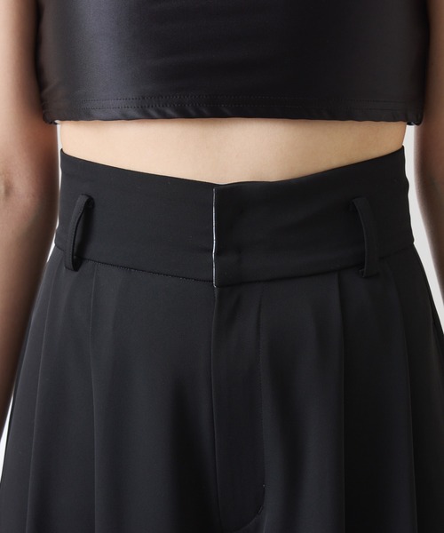 COLLAGE GALLARDAGALANTE(コラージュガリャルダガランテ)の「Nuel/ 2WAYハイウエストパンツ(スラックス・レディース・ブラック/モカ・FREE)」の14枚目の写真