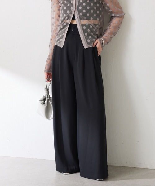 COLLAGE GALLARDAGALANTE(コラージュガリャルダガランテ)の「Nuel/ 2WAYハイウエストパンツ(スラックス・レディース・ブラック/モカ・FREE)」の19枚目の写真