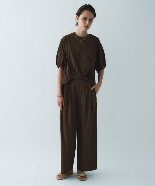 cloenc（クロエンス）の「【UVカット】ラッシュガード／パフスリーブプルオーバー（シャツ/ブラウス・レディース・ダークブラウン/ブラック・02）」の6枚目の写真