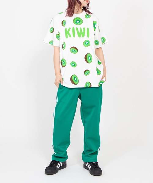 PUNYUS（プニュズ）の「【新サイズ】フード総柄Ｔシャツ（KIWI・TOMATO）（Tシャツ/カットソー・レディース・レッド/グリーン・5/4/3/2/1）」の9枚目の写真