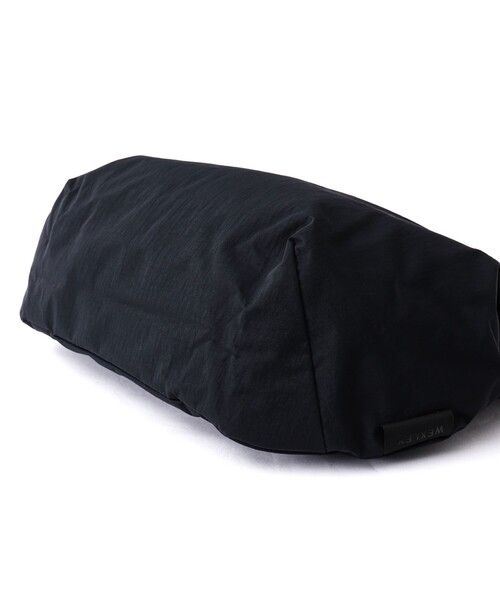 WEXLEY（ウェクスレイ）の「【WEXLEY/ウェクスレイ】DG600 DOUGLAS CRINKLE NYLON BLACK（ショルダーバッグ・メンズ・ブラック・FREE）」の17枚目の写真