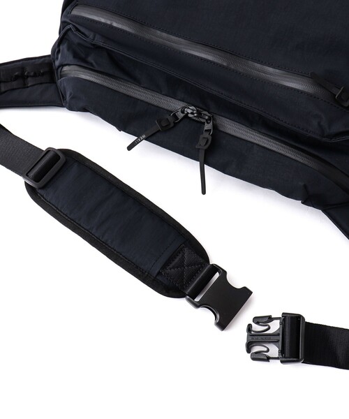 WEXLEY（ウェクスレイ）の「【WEXLEY/ウェクスレイ】DG600 DOUGLAS CRINKLE NYLON BLACK（ショルダーバッグ・メンズ・ブラック・FREE）」の19枚目の写真