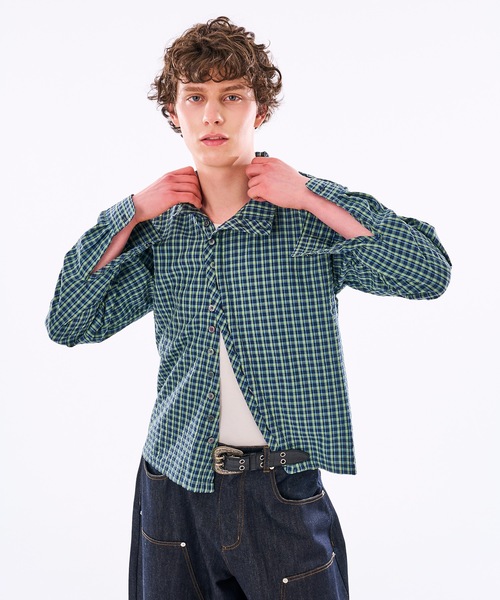 WISH FOR EVER(ウィッシュフォーエバー)の「【 3color / 3size 】ASYMMETRICAL STAND NECK BUTTON SEERSOCCER SHIRT / アシンメトリースタンドネックシアサッカーシャツ(シャツ/ブラウス・メンズ・ネイビー/グリーン/ピンク・MEDIUM/SMALL/LARGE)」の16枚目の写真