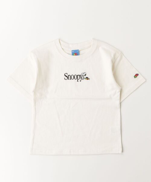 SHIPS any（シップス エニィ）の「FRUIT OF THE LOOM:EMB SNOOPY T（Tシャツ/カットソー・キッズ・ブラック/オフホワイト・130/140/150）」の2枚目の写真