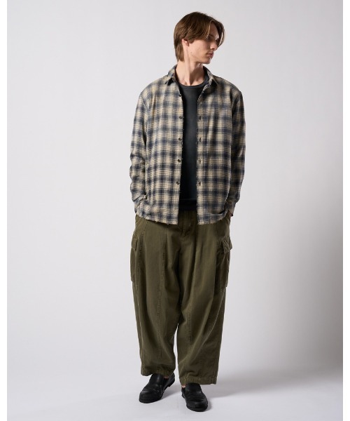 wjk(ダヴルジェイケイ)の「sulfur dyed light easy cargo(カーゴパンツ・メンズ・チャコールグレー/カーキ・SMALL/MEDIUM/LARGE/X-LARGE)」の22枚目の写真