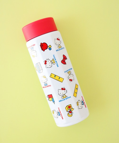 sanrio(サンリオ)の「〈SANRIO/サンリオ〉 ハローキティ レトロ25 八角ステンレスボトル 500ml STO5(水筒・レディース・レッド・ONE SIZE)」の1枚目の写真