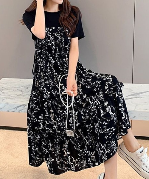 mielu(ミエル)の「小花柄切替ワンピース(ワンピース・レディース・ブラック・LARGE/MEDIUM/SMALL)」の12枚目の写真