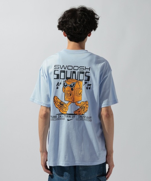 NIKE(ナイキ)の「【NIKE(ナイキ)】スウッシュ サウンズ 半袖Tシャツ(Tシャツ/カットソー・メンズ・ブラック/ライトブルー・LARGE)」の9枚目の写真
