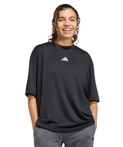 adidas(アディダス)の「アディダス adidas ソフト スポーツ グラフィックTシャツ(Tシャツ/カットソー・レディース・ベビーピンク/ブラック/ダークブルー・S/M/L/XL)」の8枚目の写真