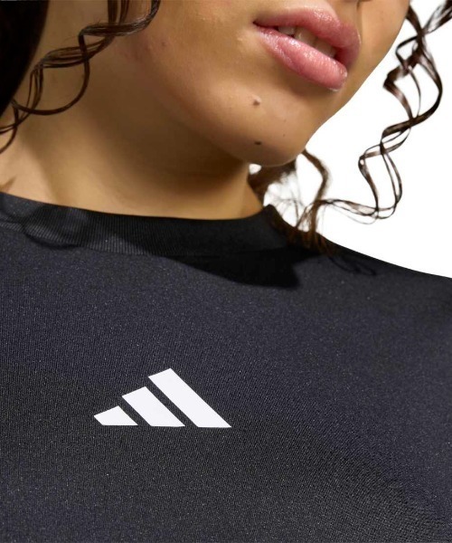 adidas(アディダス)の「アディダス adidas ソフト スポーツ グラフィックTシャツ(Tシャツ/カットソー・レディース・ベビーピンク/ブラック/ダークブルー・S/M/L/XL)」の10枚目の写真