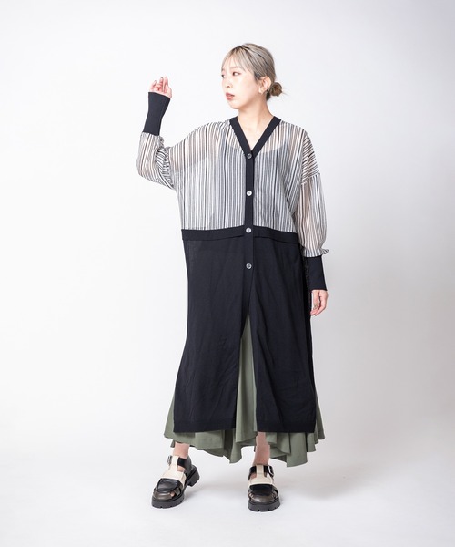OSMOSIS(オズモーシス)の「2WAYシアー切替ニットカーディガン(カーディガン/ボレロ・レディース・ブラック/ライトベージュ/アイボリー・ONE SIZE)」の12枚目の写真