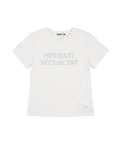 ORDINARY HOLIDAY（オーディナリー ホリデー）の「SLIM LOGO T-SHIRT [4 COLOR]（Tシャツ/カットソー・レディース・チャコールグレー/ホワイト/ブラック/ワインレッド・FREE）」の2枚目の写真