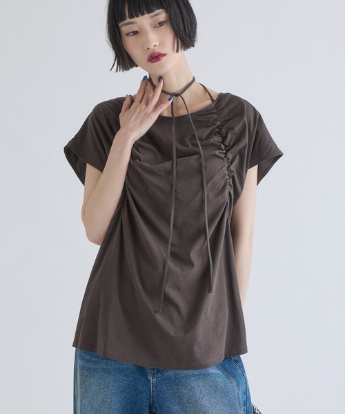 Lui's（ルイス）の「フロントギャザーホルターネックプルオーバーTシャツ（Tシャツ/カットソー・レディース・ブラウン/オフホワイト/ブラック・FREE）」の18枚目の写真