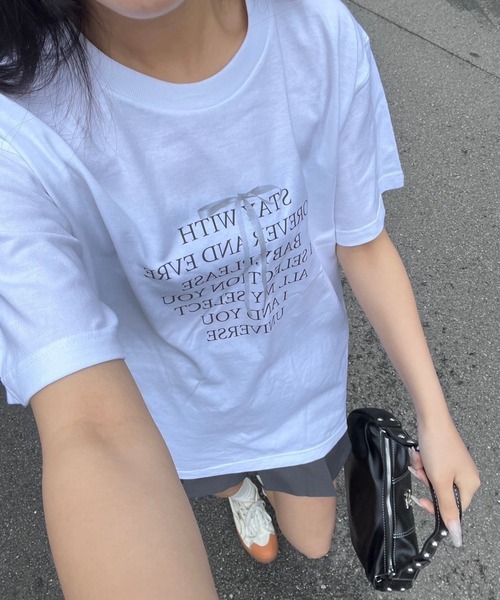 etta(エタ)の「シルバーリボンデザイン半袖Tシャツ(Tシャツ/カットソー・レディース・ホワイト・LARGE/MEDIUM)」の1枚目の写真