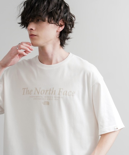 THE NORTH FACE(ザノースフェイス)の「日本未展開モデル THE NORTH FACE WHITE LABEL SIGNATURE S/S R/TEE 接触冷感グラフィックプリント半袖Tシャツ(Tシャツ/カットソー・メンズ・ブラック/ホワイト/ライトブルー・XL/L/M/S/XXL)」の2枚目の写真