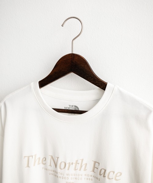 THE NORTH FACE(ザノースフェイス)の「日本未展開モデル THE NORTH FACE WHITE LABEL SIGNATURE S/S R/TEE 接触冷感グラフィックプリント半袖Tシャツ(Tシャツ/カットソー・メンズ・ブラック/ホワイト/ライトブルー・XL/L/M/S/XXL)」の14枚目の写真