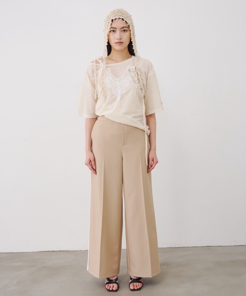 SOEMIN(ソミン)の「Sheer velour lace camisole/シアーベロアレースキャミソール(キャミソール・レディース・ブラック/ホワイト/ベージュ・FREE)」の13枚目の写真