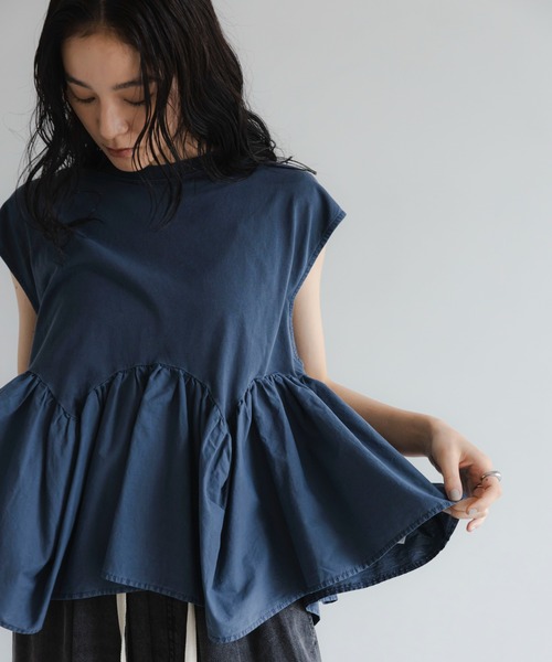 LOWRYS FARM(ローリーズファーム)の「ドッキングペプラムノースリーブ 1032148(Tシャツ/カットソー・レディース・チャコールグレー/ネイビー/アイボリー・FREE)」の18枚目の写真