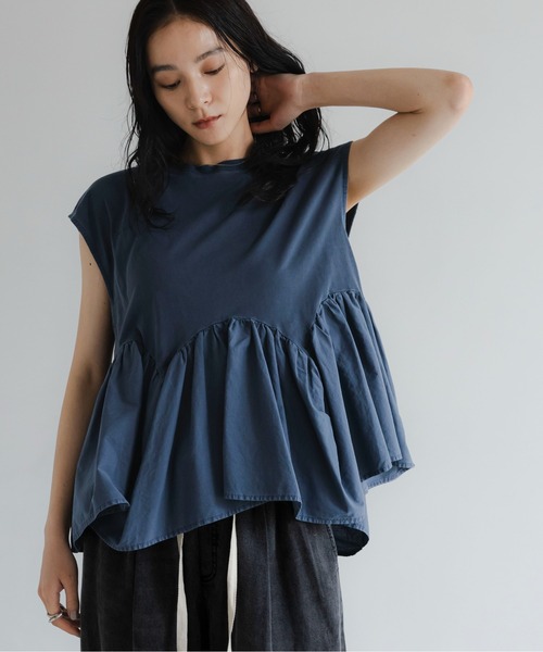 LOWRYS FARM(ローリーズファーム)の「ドッキングペプラムノースリーブ 1032148(Tシャツ/カットソー・レディース・チャコールグレー/ネイビー/アイボリー・FREE)」の17枚目の写真