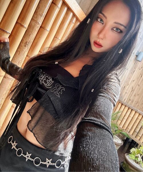 REPIVV（レピヴ）の「ホットフィックスローライズスカート（ブラック）（スカート・レディース・ブラック・FREE）」の9枚目の写真