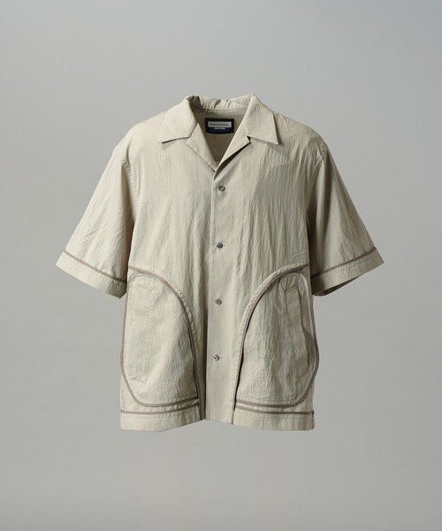 MAISON SPECIAL(メゾンスペシャル)の「《UNISEX》Lyocell Nylon Washer Prime-Over Piping-detailed Switched Open-collar Shirt/リヨセルナイロンワッシャープライムオーバーパイピングスイッチングオープンカラーシャツ【MAISON SPECIAL/メゾンスペシャル】■セットアップ対応■(シャツ/ブラウス・メンズ・ブラック/グレイッシュベージュ/ブラウン・1/0/2)」の17枚目の写真