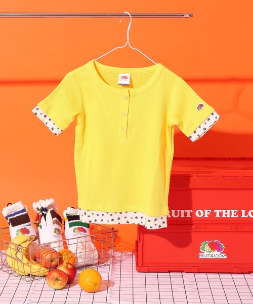 FRUIT OF THE LOOM（フルーツオブザルーム）の「【FRUIT OF THE LOOM / BAYFLOW】ワッフルヘンリーT（WOMEN）（Tシャツ/カットソー・レディース・ピンク/イエロー/ブルー・FREE）」の2枚目の写真